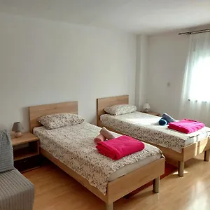 Dina Apartment