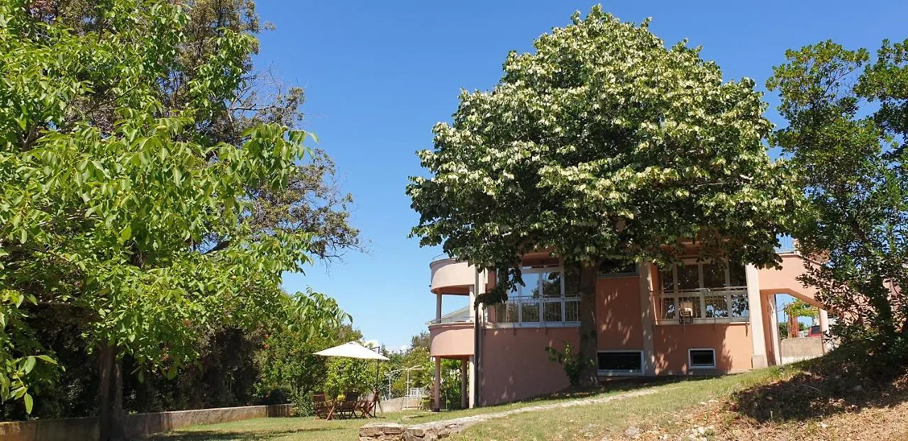 Apartments Seafront Villa Pula Croatia